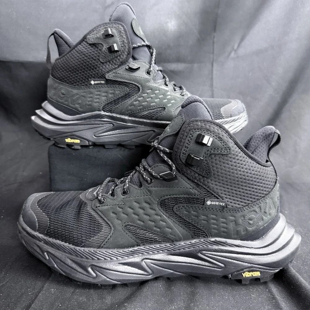 Hoka Anacapa 2 Mid GTX Men's Size 9 Triple Black Mid-Cut Hiking Boots Comfort
